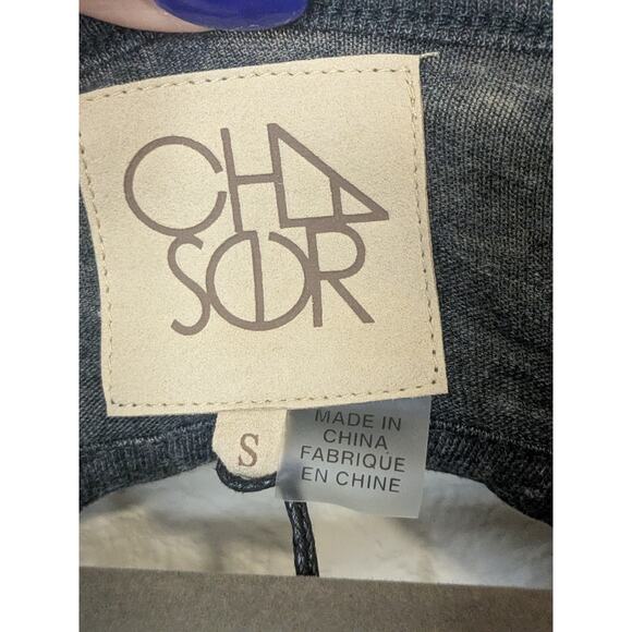 CHASER Gray Long Sleeve Cold Shoulder T Shirt Top Blouse NWT Womens Size Small - Picture 3 of 8